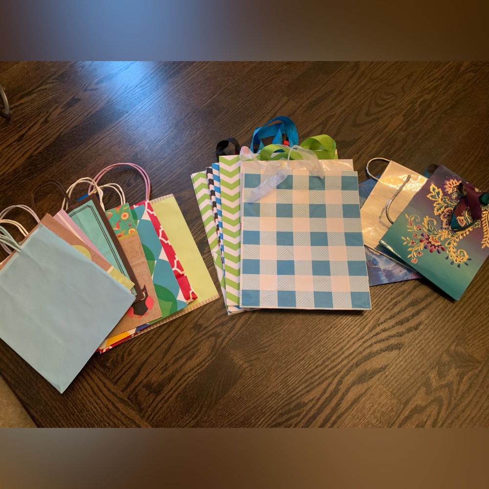 20 All Occasions Gift Bags